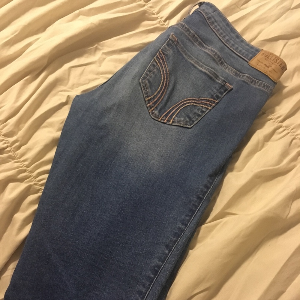 Hollister skinny jeans